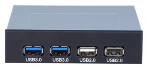 Если вы демонстрируете слайды, пользуясь для их перелистывания слайдер (презентер, кликер) Logitech и слайды периодически останавливаются, «зависают», возможно проблема в том, что приемник (флешка) слайдера воткнута не в тот тип USB-разъема компьютера. Приемник слайдера адаптирован к USB-2.0, а если вы втыкаете его в разъем USB-3.0 возможно подтормаживание. USB-2.0 и 3.0 распознать можно по цвету. USB-2.0 имеет чаще всего черный или белый цвет, USB-3.0 – почти всегда синий. Прочих устройств это тоже касается: синий к синему, белый к белому.